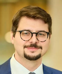 Photo of Dr. Jacek Durkalec